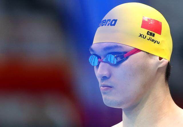 乐鱼体育官方网站-张雨霏50自晋级 4X100混接力中国男女队先后过关